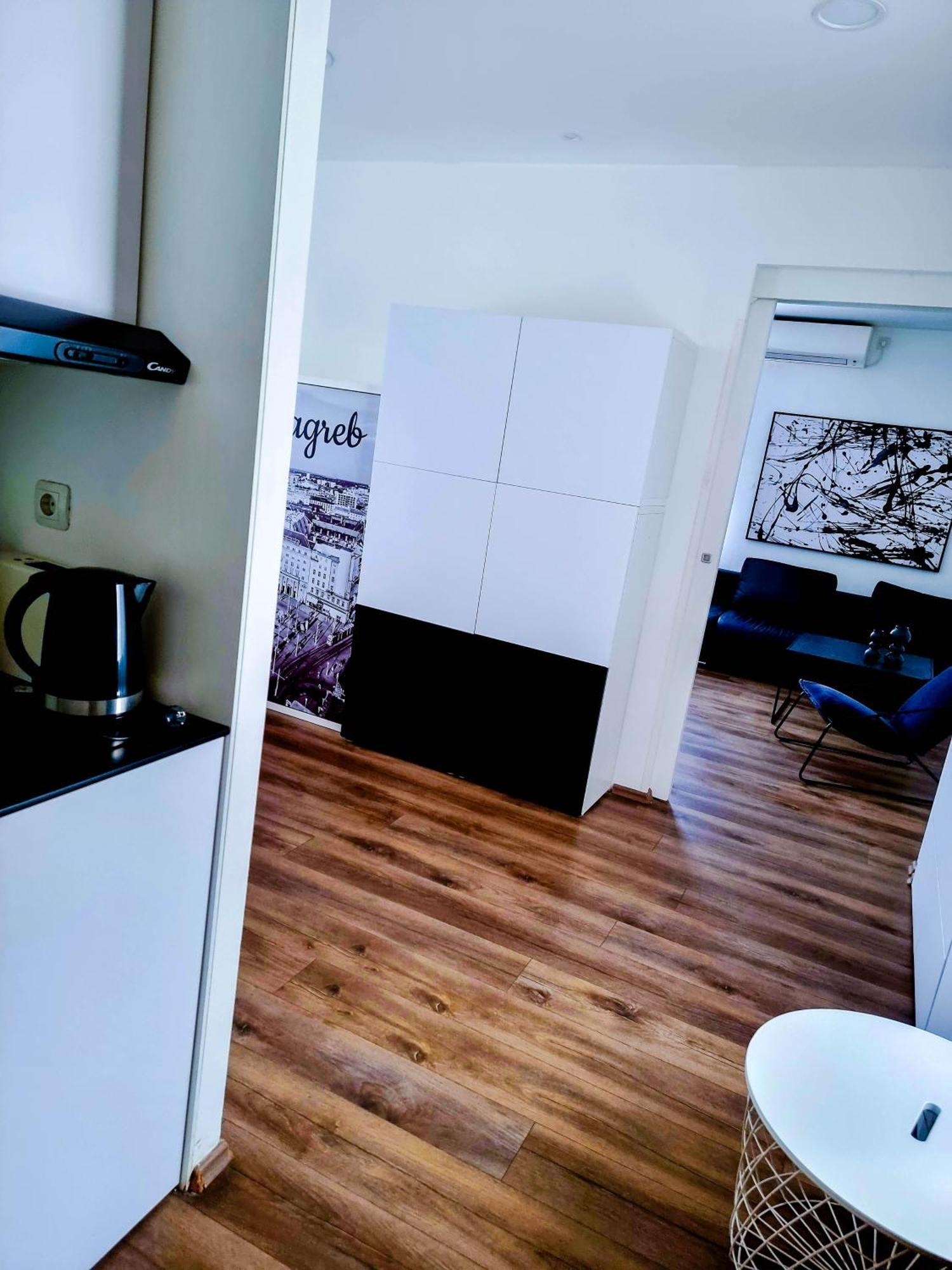 Octagon Main Square Apartment Zagreb Eksteriør bilde